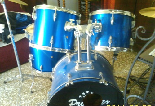 Batteria musicale - batteria,