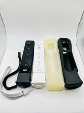 Coppia Wii Remote – Bianco + Nero | Motion Plus Inside | Con Gusci Protettivi