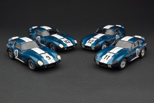 Exoto 18 - |, 1:18