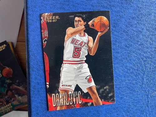 Fleer basketball heat - 96/97,