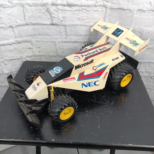 Dune buggy computer - computer, city