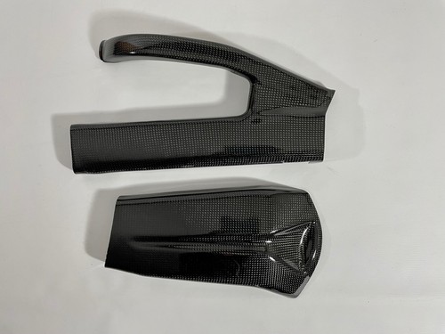 Protezione forcellone carbonio
