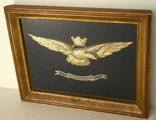 AQUILA FREGIO IN OTTONE FUSIONE - AERONAUTICA ITALIANA - ANNI 50 CON CORNICE