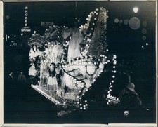 Galleggiante donna su cotone