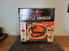 Nordic Ware Bollitore Affumicatore - Rosso - Made USA Interno/Esterno - NUOVO - Legno