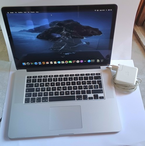 Apple macbook pro - pro, retina