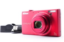 Nikon Coolpix S6100 rossa