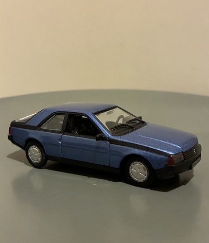 Modellino norev renault fuego - norev,