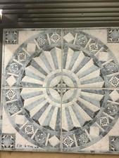 DECORO IN GRES PORCELLANATO AD