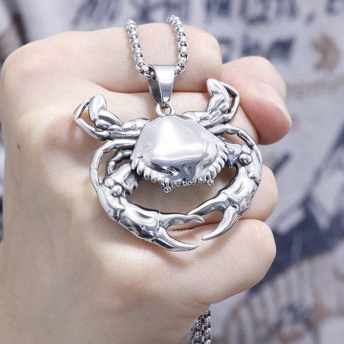 Collana con ciondolo granchio