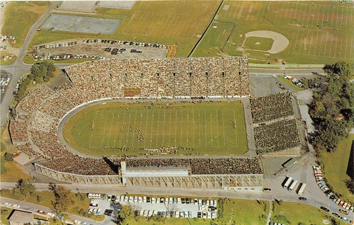 C98 sports postcard purdue - c98/,