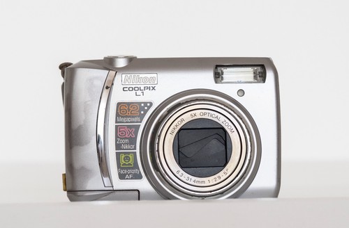 Nikon coolpix 2 megapixel - nikon,