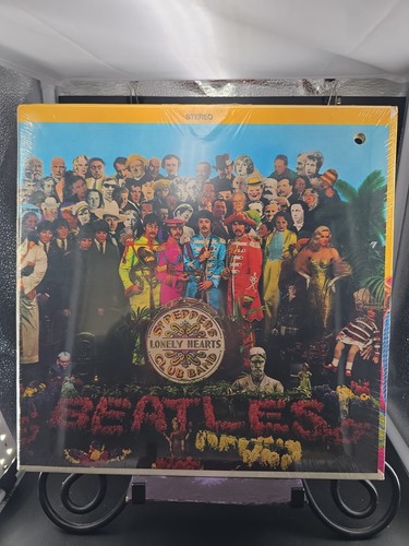 Beatles sgt peppers - beatles,