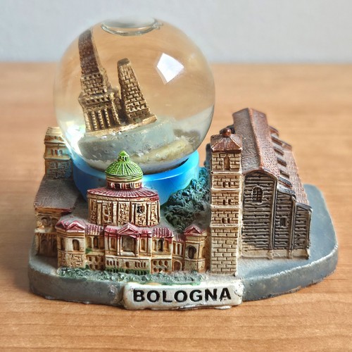 Souvenir snowball bologna - snowball,