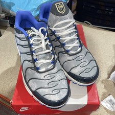 NUOVE SCARPE DA GINNASTICA