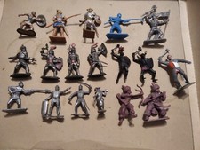 LOTTO SOLDATINI 1/32 MEDIEVALI E ANTICHI- CROMPLASTO,CHERILEA, CANE',DULCOP-'70