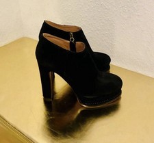 L'Autre Chose / Stivaletto