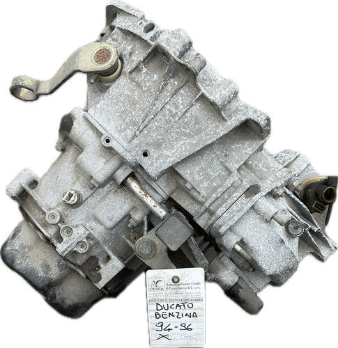 Cambio manuale per modello
