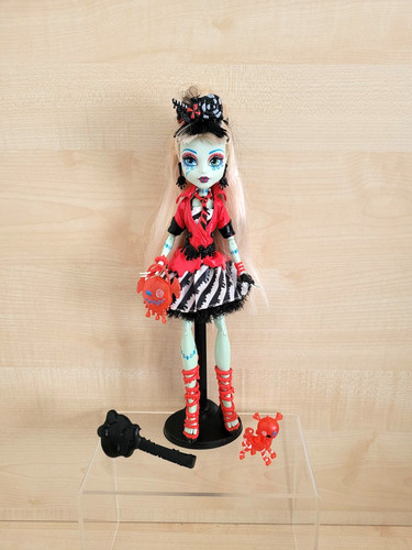 Monster high doll frankie - high,