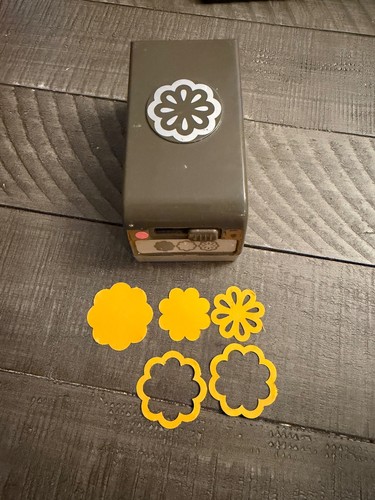 Punzone forma bouquet a - a, di