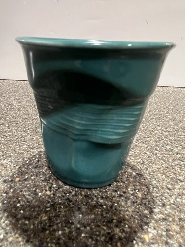 Tazza stropicciata cappuccino