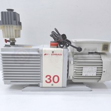 Pompa per vuoto rotativa a