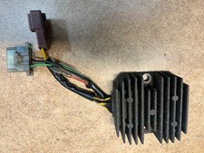 Regolatore di tensione