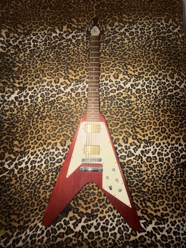 Gibson flying v - gibson,