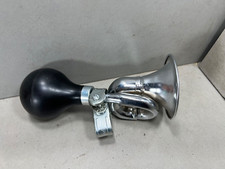 CLACSON AVVISATORE ACUSTICO TROMBETTA CROMATO UNIVERSALE MANUBRI MOTO BICI EPOCA