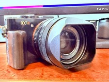 sony cyber-shot dsc-rx1r VERY