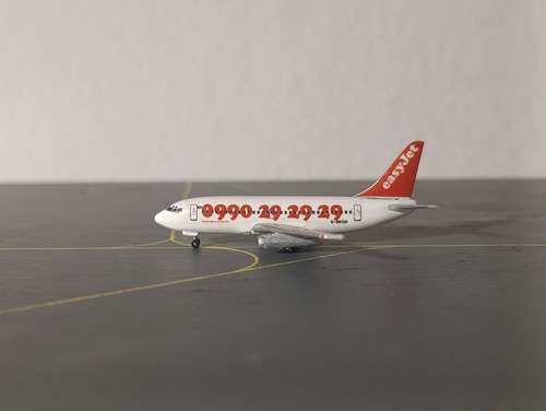 Custom easyjet - custom, herpa)