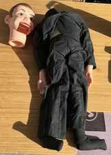 Peluche pupazzo ventriloquo