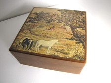 Scatola in legno decorata