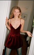 Abito corto in velluto Zara 