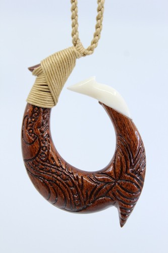 Collana con gancio pesce - , in