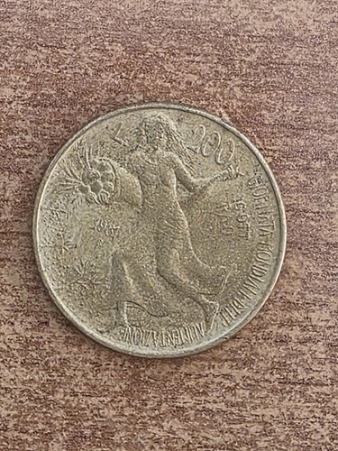Moneta 200 lire 1981 datata - 200,