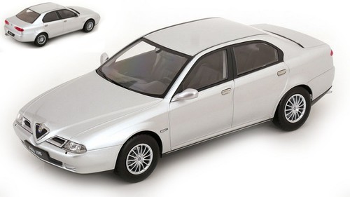 Modellino auto scala - 1:18, alfa