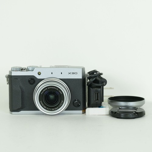 Fotocamera digitale compatta