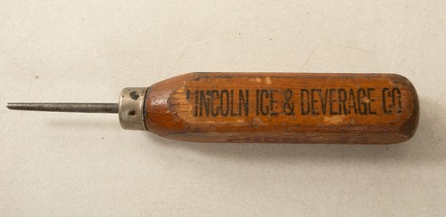 Lincoln ice beverage co - ice,
