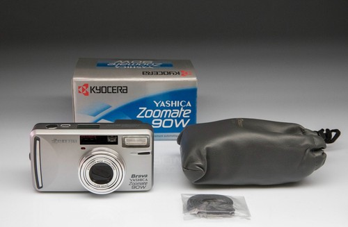 Yashica brava zoomate - zoomate, w