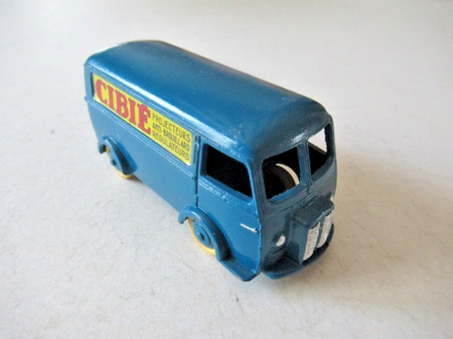 Dinky toys ref - dinky, peugeot