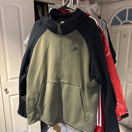 Nike tech fleece - nike,