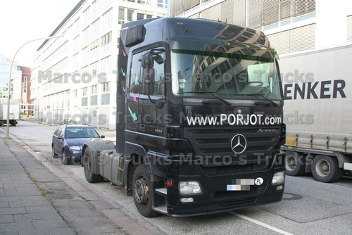 Foto camion mercedes benz - foto, mercedes-benz