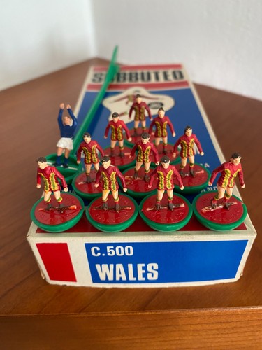 Subbuteo team galles ref - hw,
