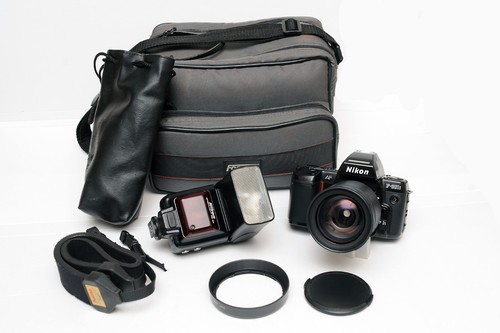 Nikon 801s con - /,
