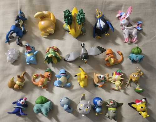 Lotto giocattoli figurine - lotto, 25