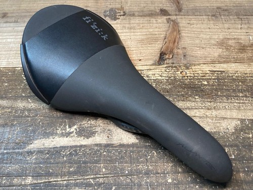 Fizik aliante saddle 136mm - ,