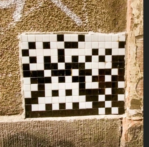 Mosaico invasore space - mosaico,