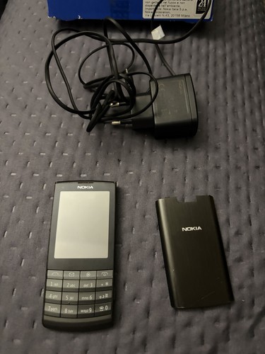 Nokia privo di - x3-02,
