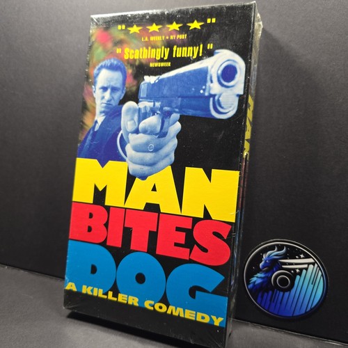 Man bites dog - bites, comedy